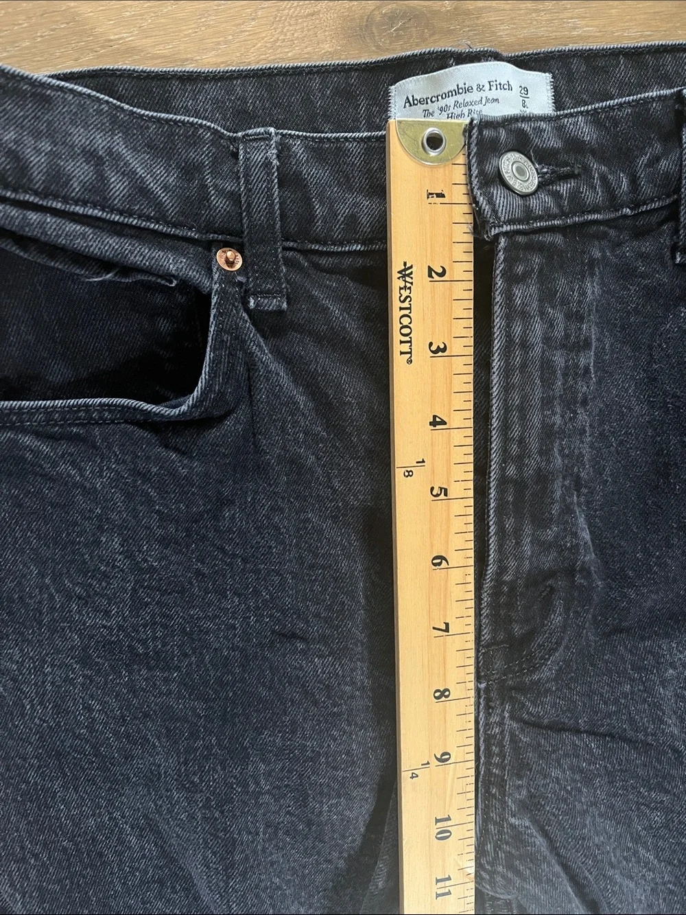 Abercrombie & Fitch 90’s Relaxed High Rise Jeans in Black size 29/8 long - Picture 5 of 8